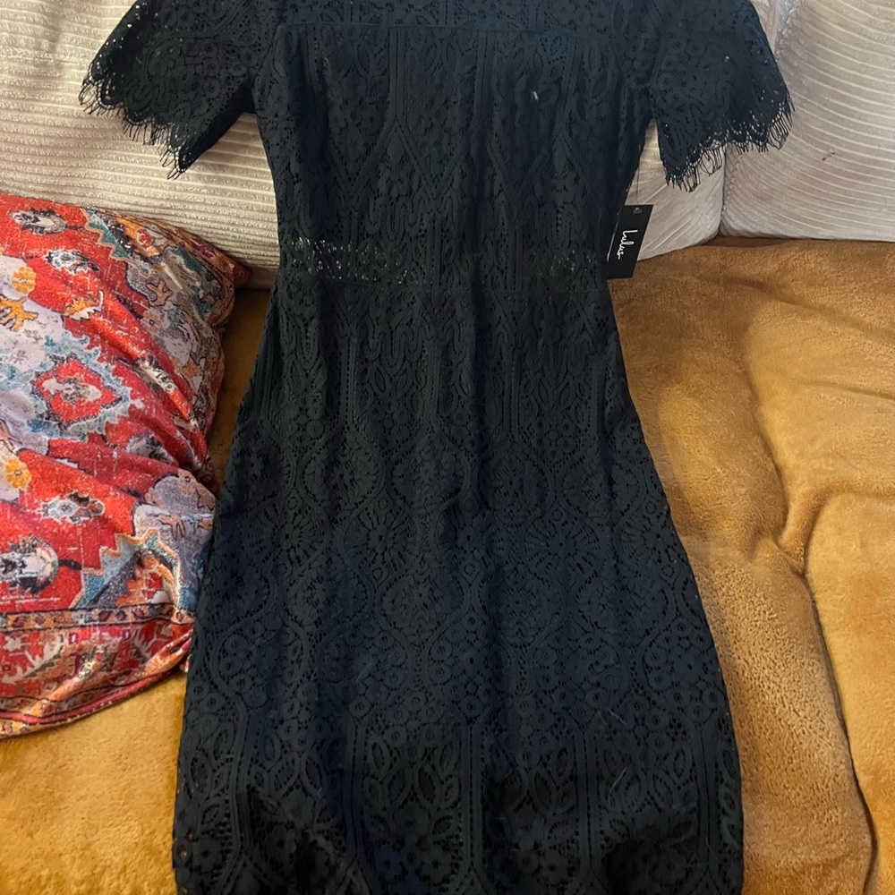 Black lace dress